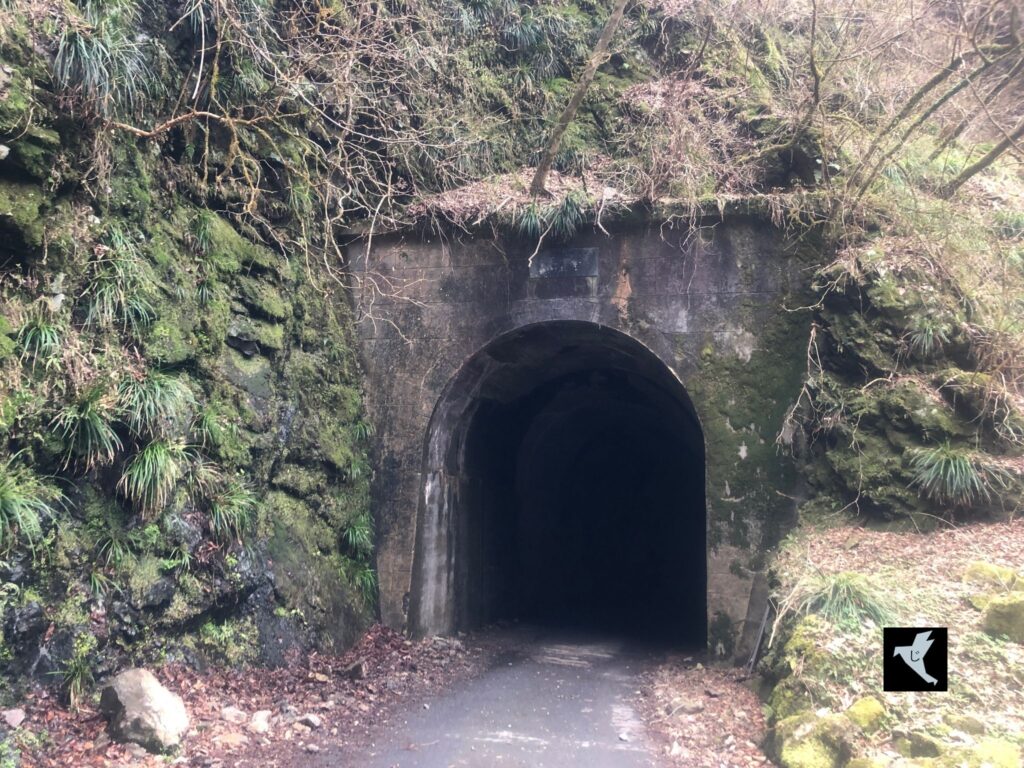 神戸隧道の出口側